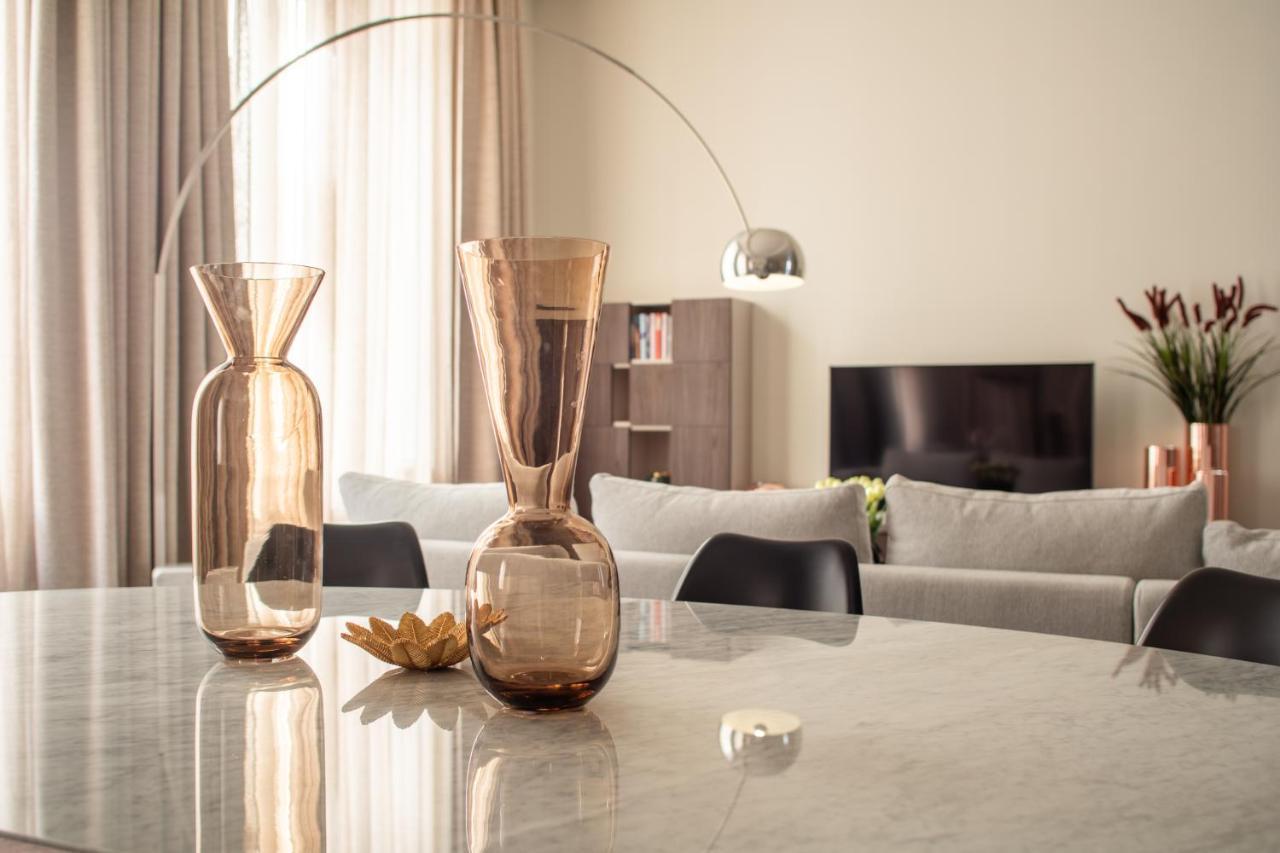 Sant'Ambrogio Luxury Apartment R&R มิลาน ภายนอก รูปภาพ