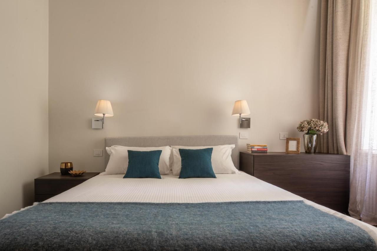 Sant'Ambrogio Luxury Apartment R&R มิลาน ภายนอก รูปภาพ