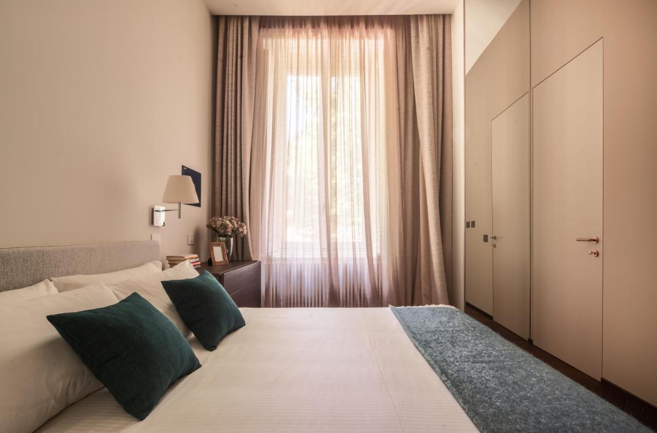 Sant'Ambrogio Luxury Apartment R&R มิลาน ภายนอก รูปภาพ