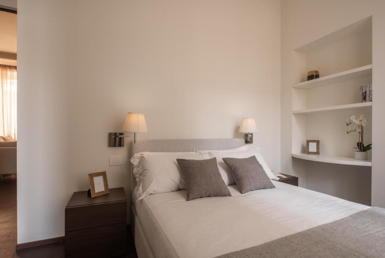 Sant'Ambrogio Luxury Apartment R&R มิลาน ภายนอก รูปภาพ