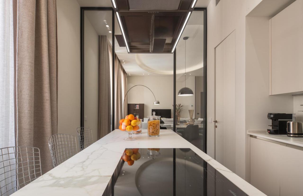 Sant'Ambrogio Luxury Apartment R&R มิลาน ภายนอก รูปภาพ