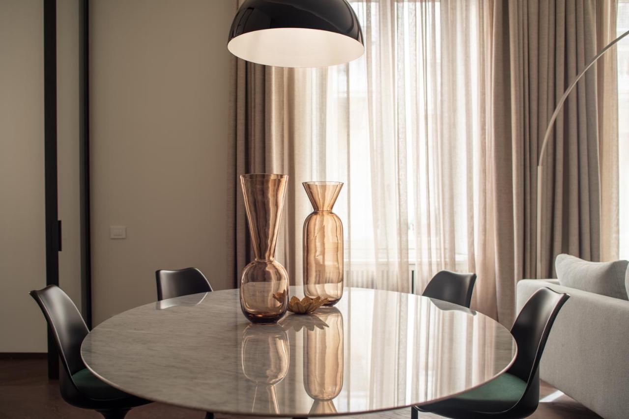 Sant'Ambrogio Luxury Apartment R&R มิลาน ภายนอก รูปภาพ